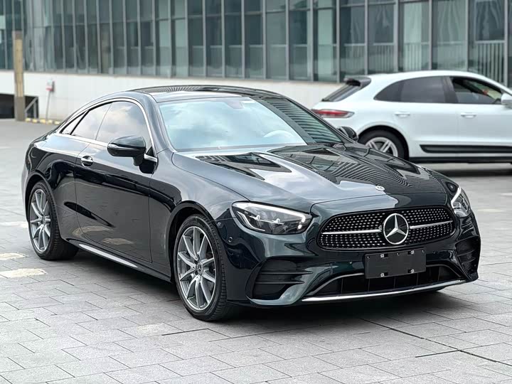 Mercedes-Benz E-Class 2023 E 260 — фото 3