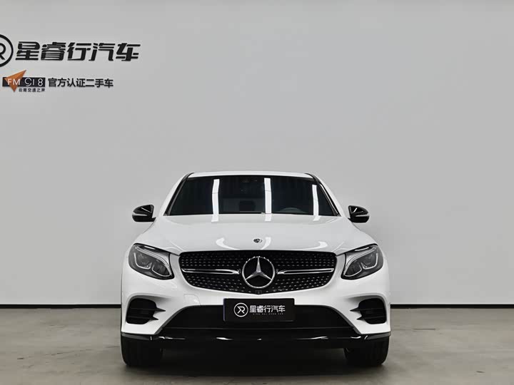 Mercedes-Benz GLC 2019 GLC 260 4 MATIC SUV — фото 4