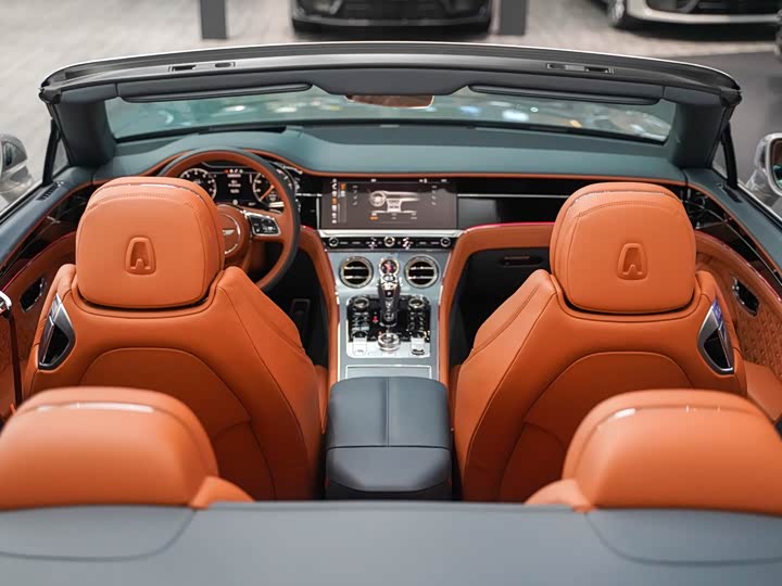 Bentley Continental GT — фото 13
