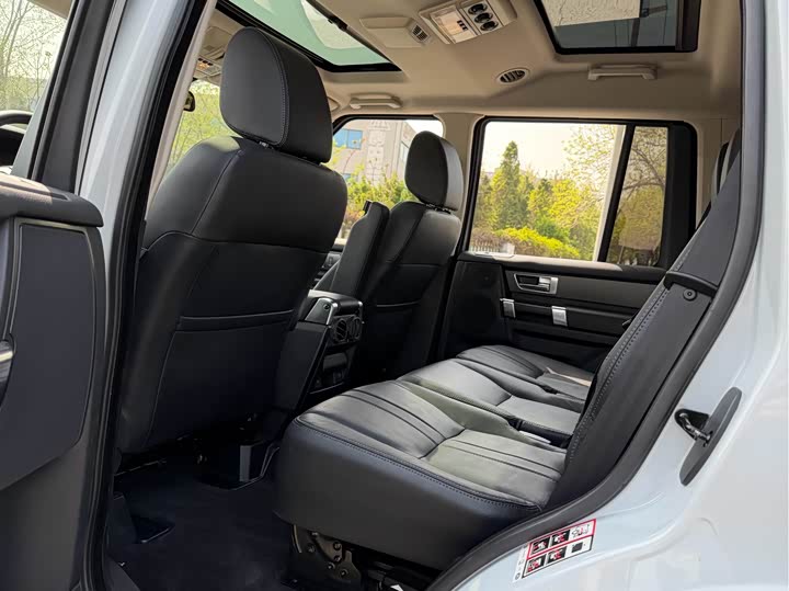 Land Rover Discovery — фото 10