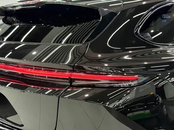NIO ET 5 T 2024 75k Wh Touring — фото 17