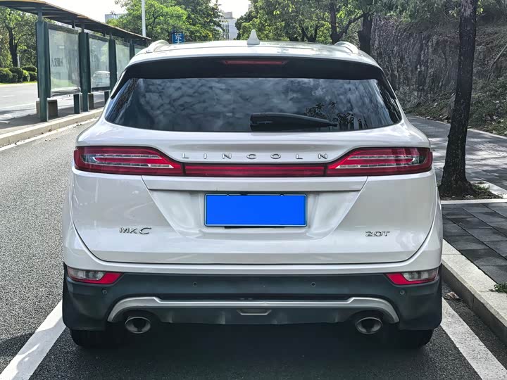 Lincoln MKC 2017 2.0 T 2 WD — фото 15