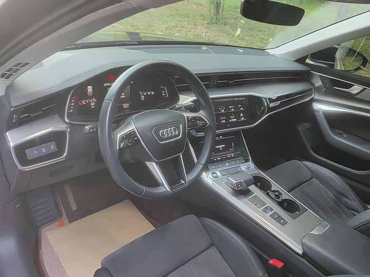 Audi A6 2021 Avant 45 TFSI — фото 9