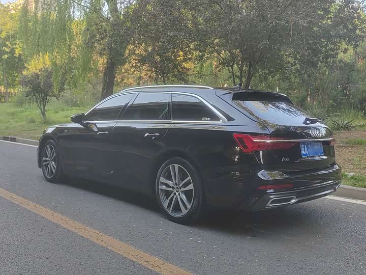 Audi A6 2021 Avant 45 TFSI — фото 4