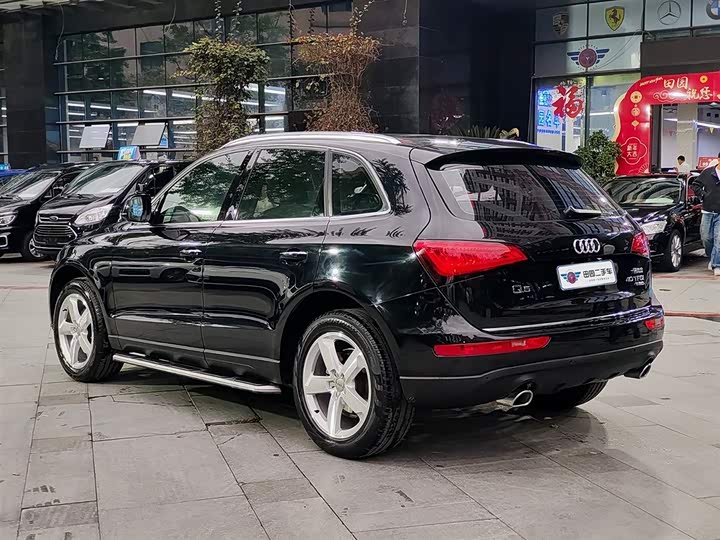 Audi Q5 2017 40 TFSI — фото 4