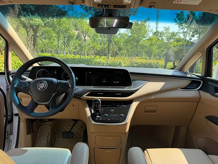 Buick GL 8 2021 ES 653 T Flagship — фото 10