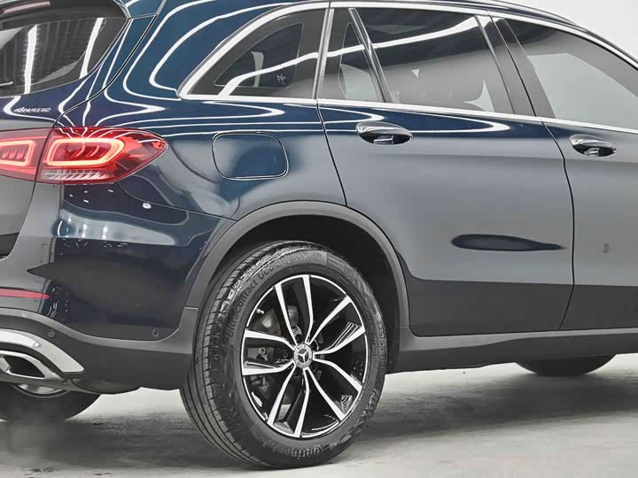 Mercedes-Benz GLC 2021 GLC 260 L 4 MATIC Luxury — фото 8