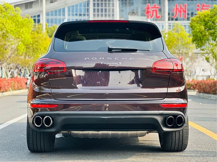 Porsche Cayenne 2016 Cayenne 3.0 T — фото 13