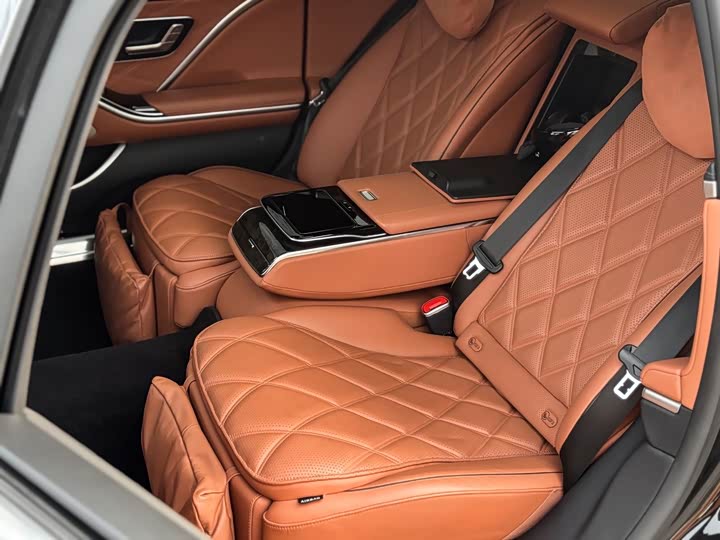 Maybach S-Class 2023 S 480 4 MATIC — фото 10