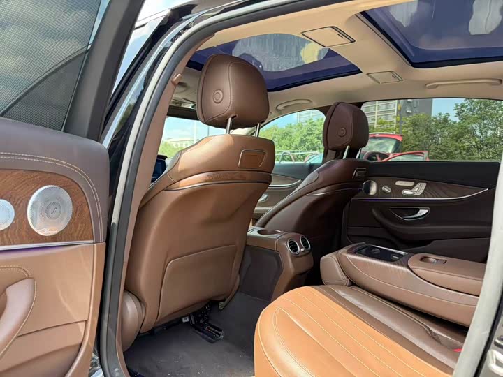 Mercedes-Benz E-Class 2019 E 320 L 4 MATIC — фото 6