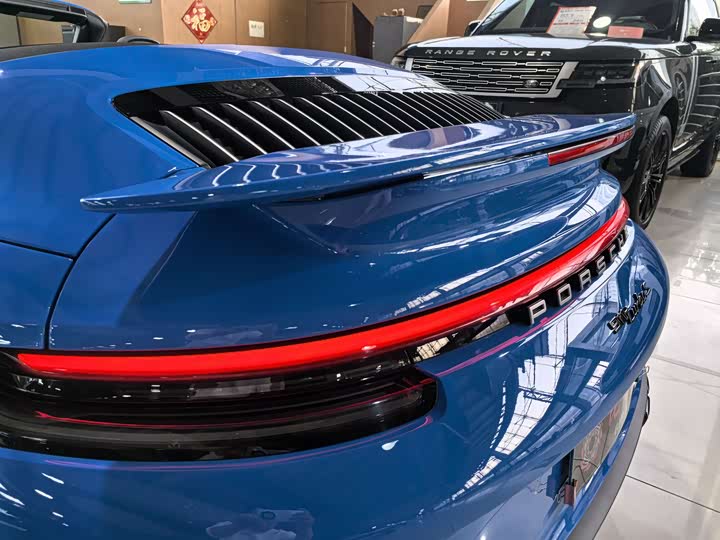 Porsche 911 2023 Turbo S Cabriolet 3.7 T — фото 30