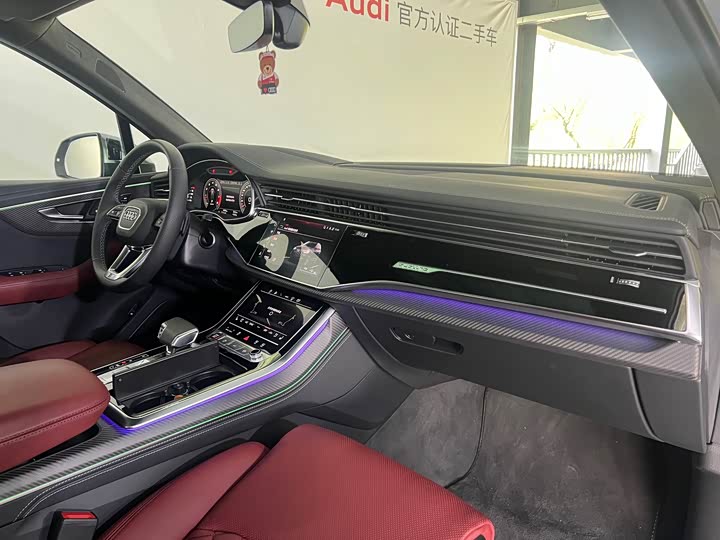 Audi SQ 7 2024 4.0 TFSI — фото 15