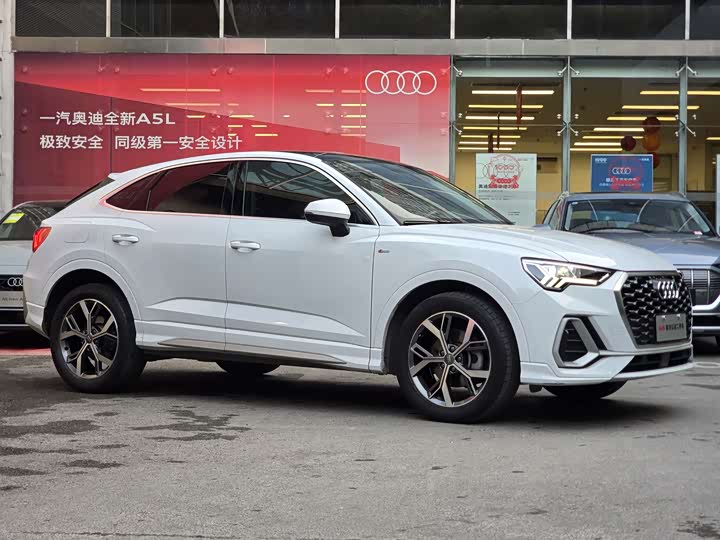 Audi Q3 Sportback 2020 40 TFSI — фото 4