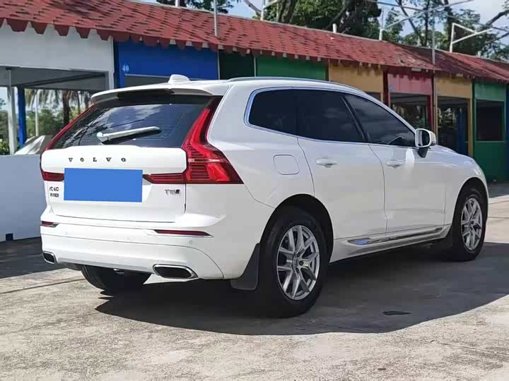 Volvo XC60 2020 T 5 4 WD — фото 4