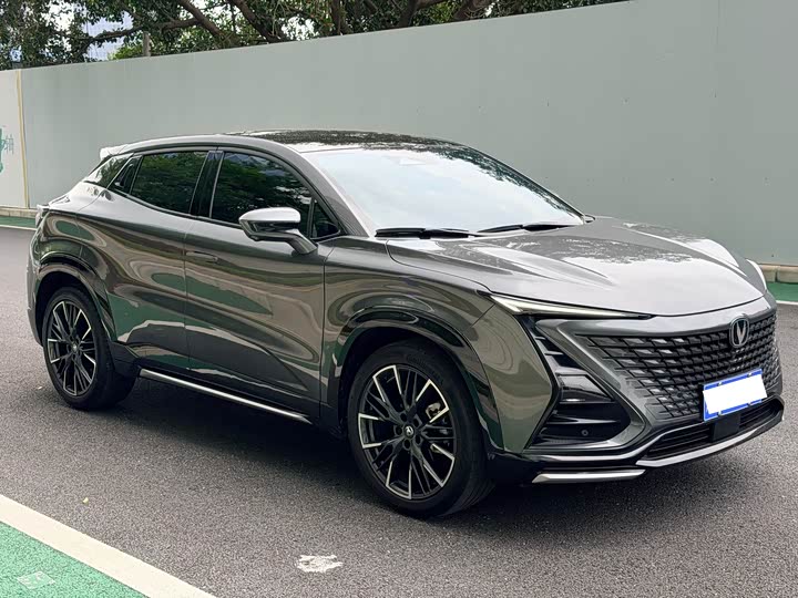 Changan UNI-T 2023 1.5 T Premium — фото 3