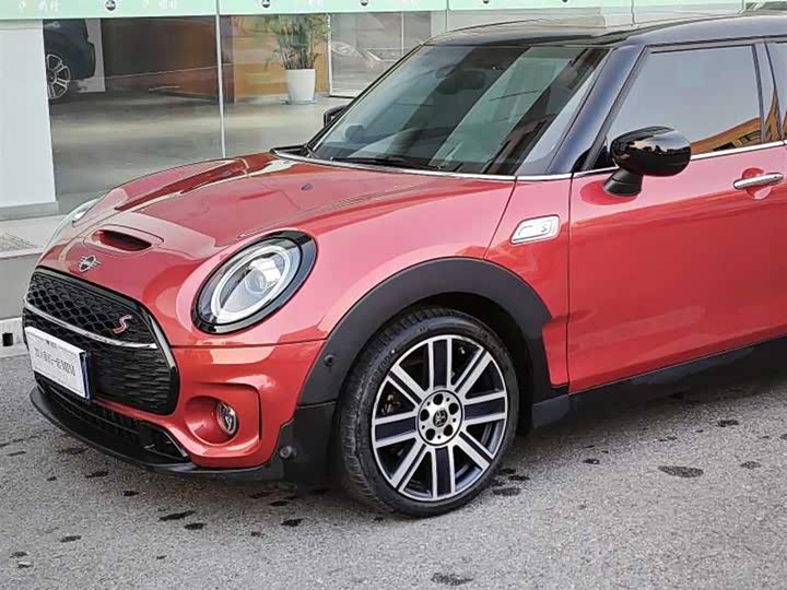 MINI Clubman — фото 5