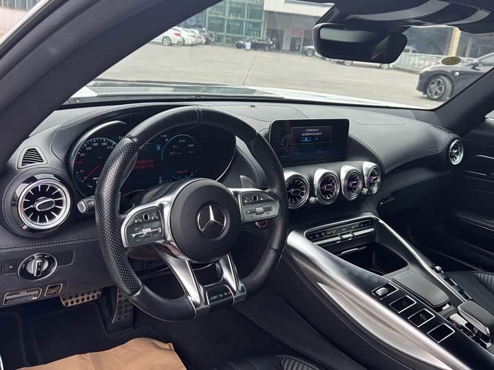 Mercedes-Benz AMG 2021 AMG GT — фото 7