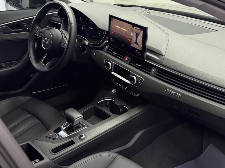 Audi A4 2021 allroad quattro — фото 13