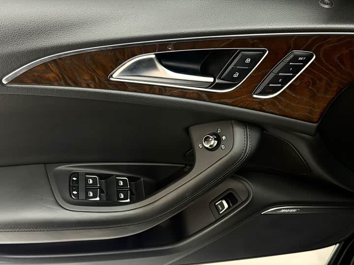 Audi A6L 2016 50 TFSI quattro Luxury — фото 21