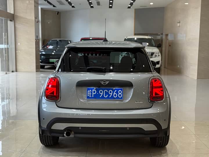 MINI Hatch — фото 15