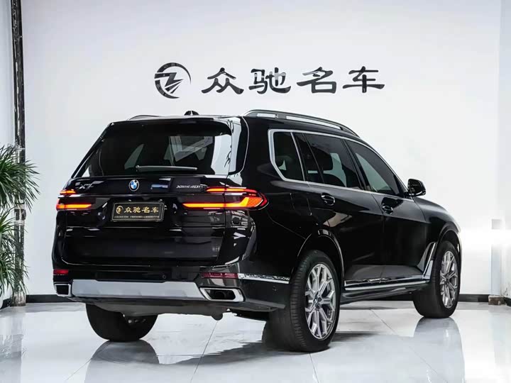 BMW X7 2023 x Drive 40i Leading — фото 13