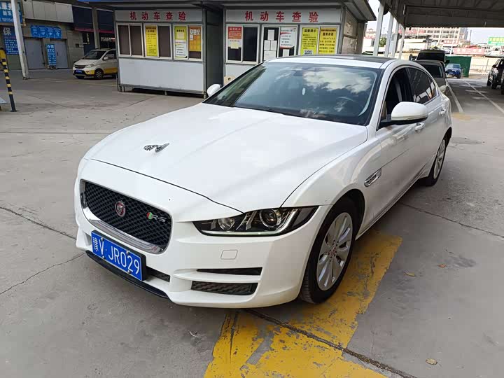 Jaguar XEL 2019 2.0 T 200 PS — фото 1