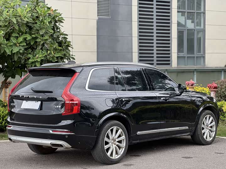 Volvo XC90 2019 T 6 7 V — фото 4
