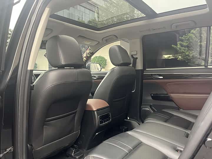 Trumpchi GS8 2017 320 T 2 WD ( ) — фото 15