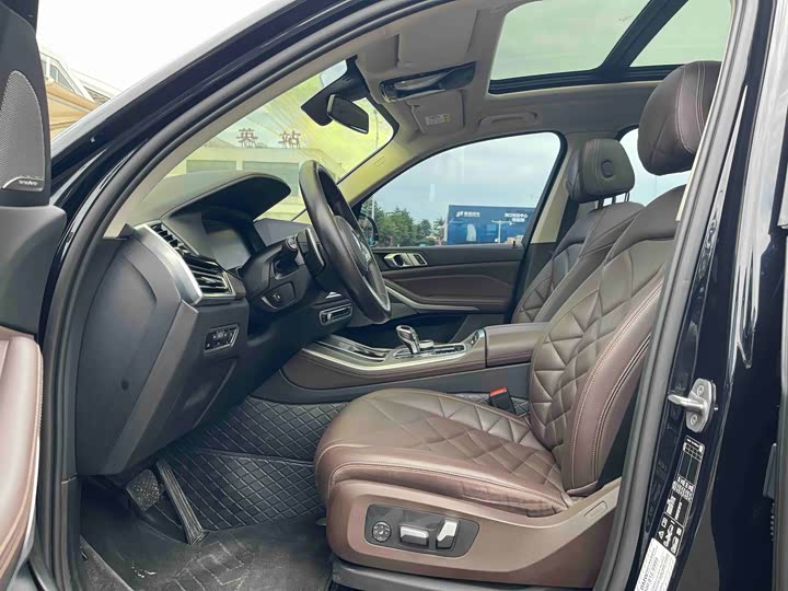 BMW X5 2022 x Drive 30 Li M — фото 5