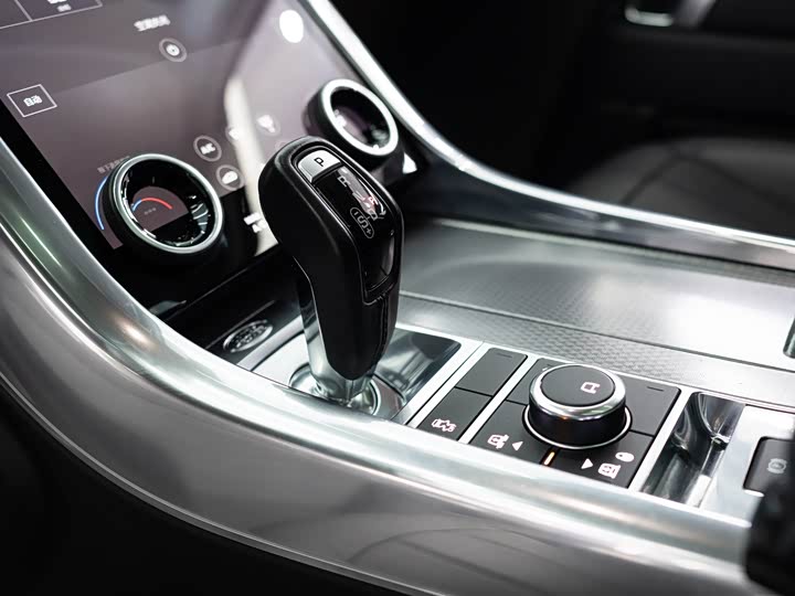 Land Rover Range Rover Sport — фото 11