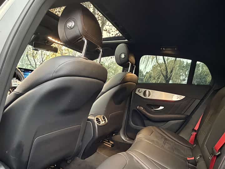 Mercedes-Benz GLC 2022 AMG GLC 43 4 MATIC SUV — фото 11