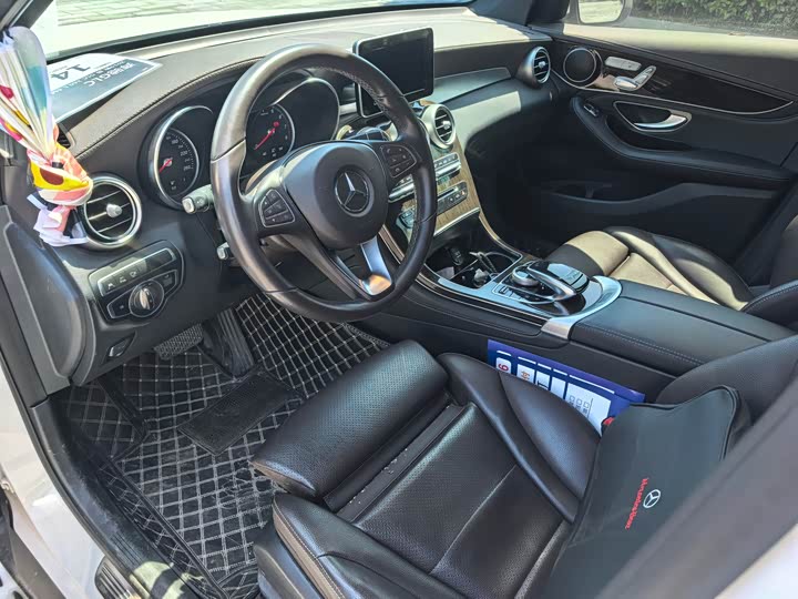 Mercedes-Benz GLC 2019 GLC 260 L 4 MATIC Luxury — фото 9