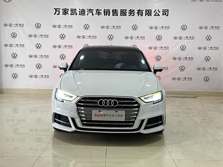 Audi A3 2020 Sportback 35 TFSI VI — фото 2
