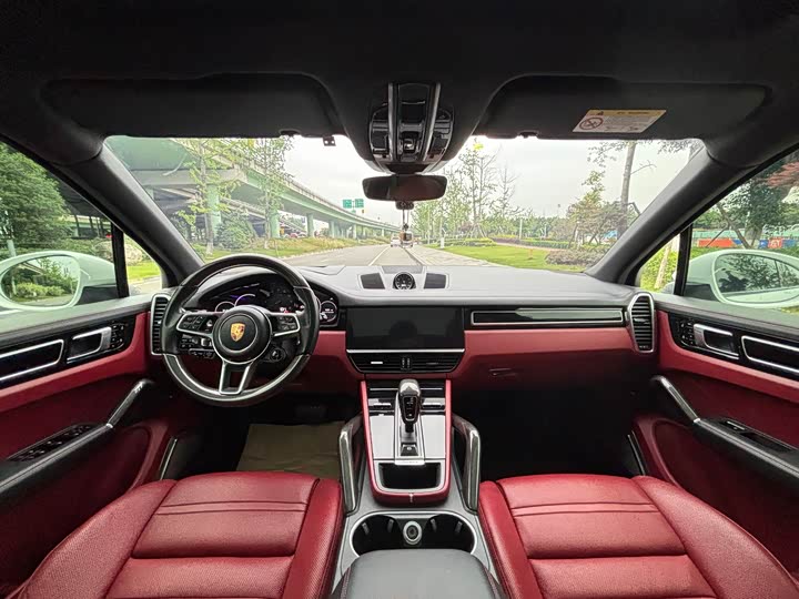Porsche Cayenne 2019 Cayenne 3.0 T — фото 8