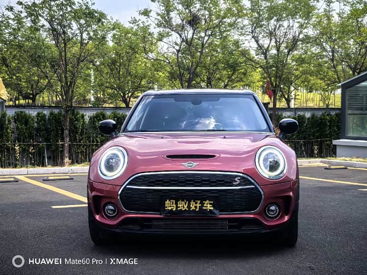 MINI Clubman — фото 2