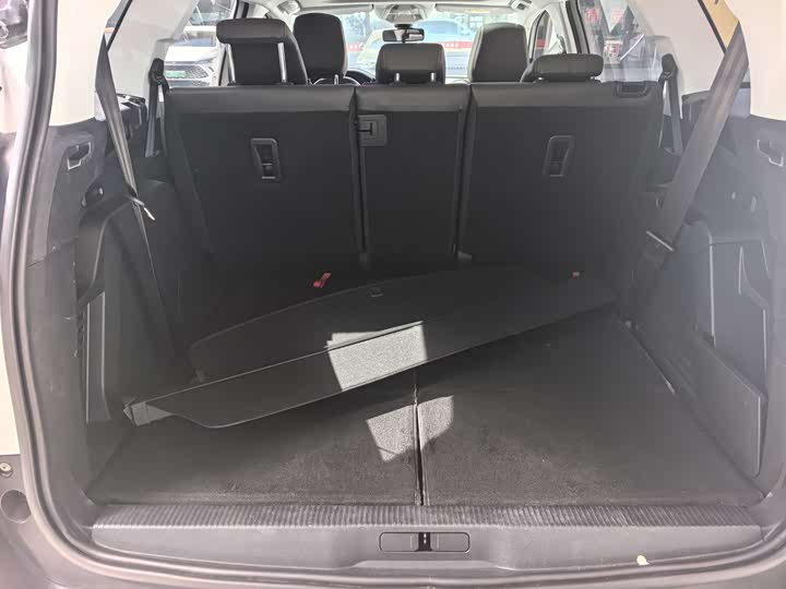 Peugeot 5008 2017 350 THP 7 — фото 16