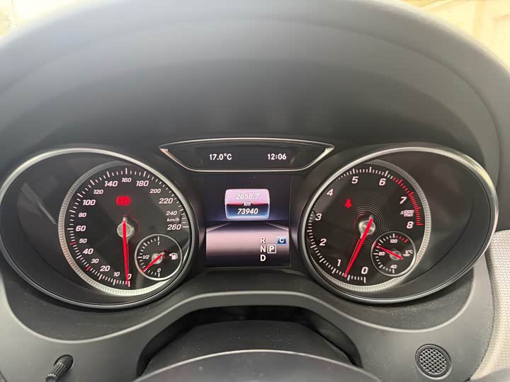 Mercedes-Benz CLA 2017 CLA 200 — фото 11