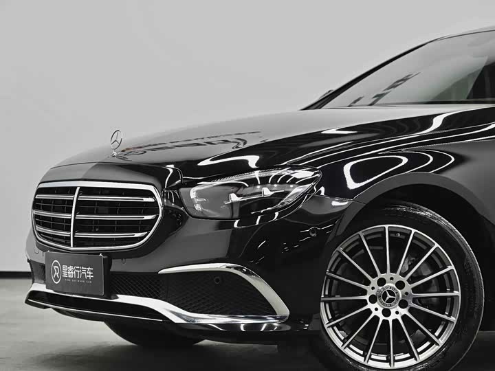 Mercedes-Benz E-Class 2022 E 260 L — фото 15