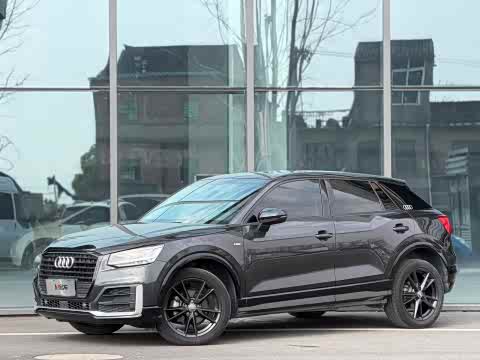 Audi Q2L 2021 35 TFSI — фото 16