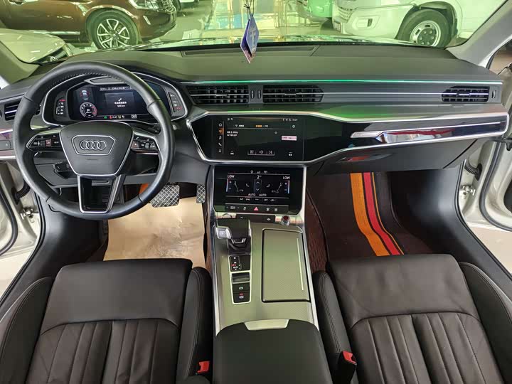 Audi A6L 2019 40 TFSI — фото 4