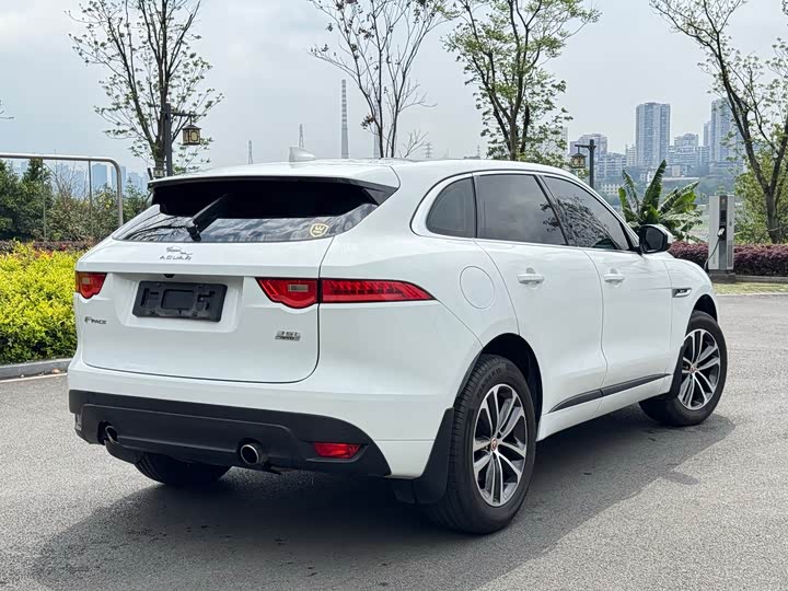 Jaguar F-PACE 2016 3.0 SC 4 WDR-Sport — фото 3