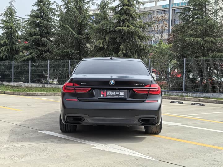BMW 7-Series 2018 740 Li x Drive M — фото 29