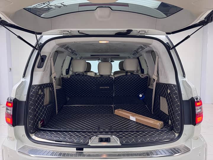 Nissan Y62 2018 4.0 L — фото 33