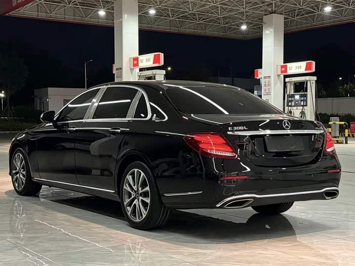 Mercedes-Benz E-Class 2018 E 200 L 4 MATIC — фото 7