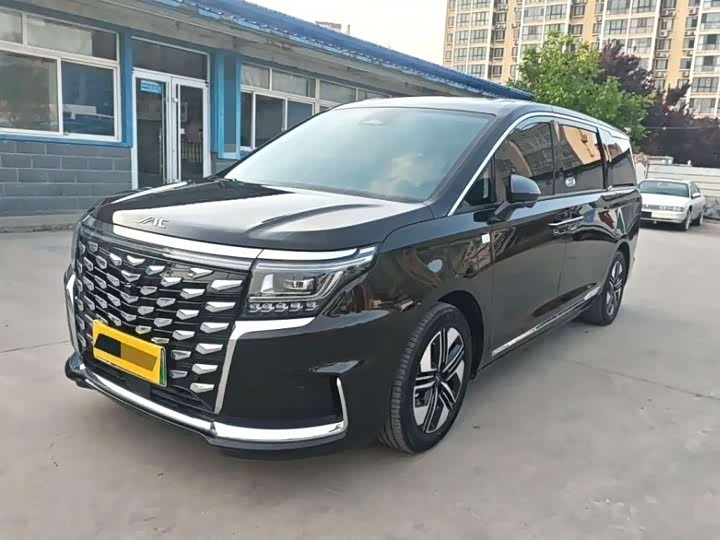 JAC Refine RF8 PHEV 2024 1.5 T 150 KM Flagship — фото 1