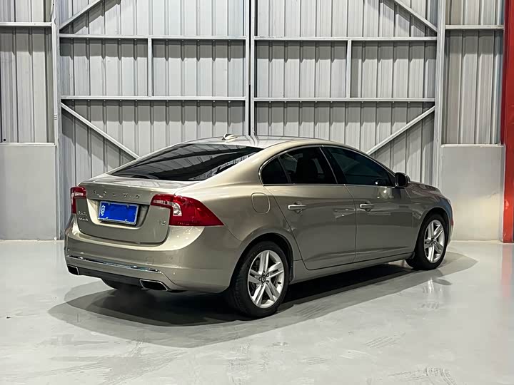 Volvo S60 2015 S 60 L T 5 — фото 7