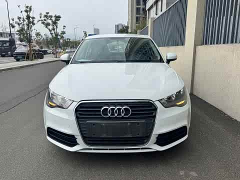 Audi A1 2014 30 TFSI Sportback — фото 10