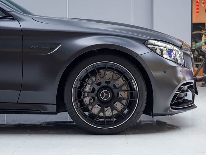 Mercedes-Benz C-Class 2021 AMG C 63 — фото 4
