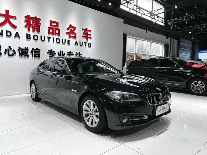 BMW 5 Series 520Li — фото 3