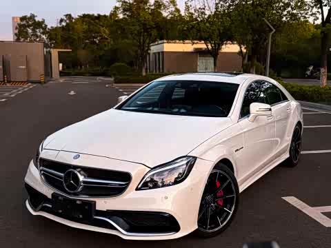 Mercedes-Benz CLS 2015 AMG CLS 63 4 MATIC — фото 24